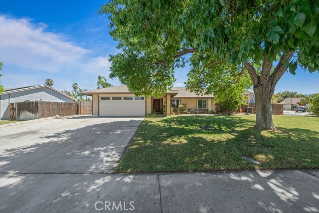 Detail Gallery Image 1 of 1 For 25584 White Oak Dr, Hemet,  CA 92544 - 3 Beds | 2 Baths