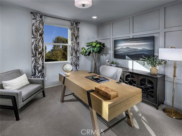 Detail Gallery Image 11 of 14 For 221 Aurora Ln, Pomona,  CA 91767 - 3 Beds | 3 Baths
