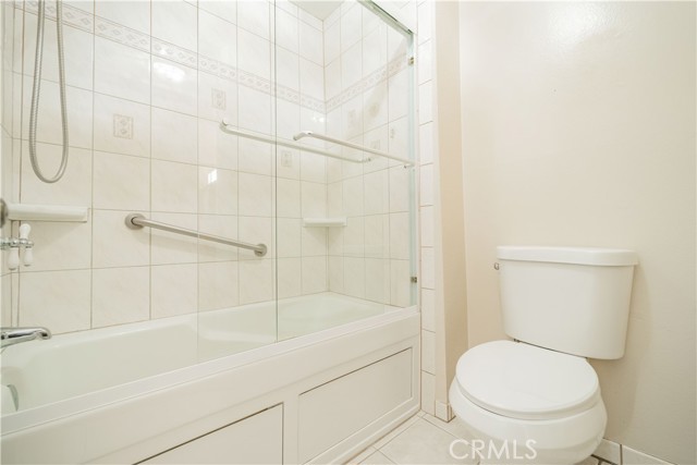 811 Oceanhill Drive, Huntington Beach CA: https://media.crmls.org/medias/c3e49436-1f27-4751-b8c5-0019e61a6539.jpg