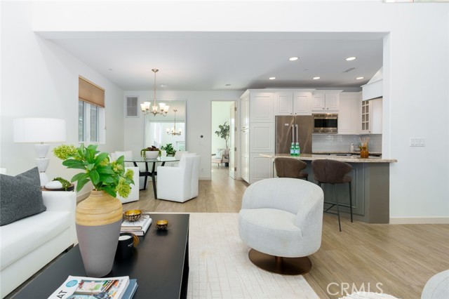 Detail Gallery Image 7 of 32 For 432 1/2 Goldenrod Ave, Corona Del Mar,  CA 92625 - 2 Beds | 2/1 Baths