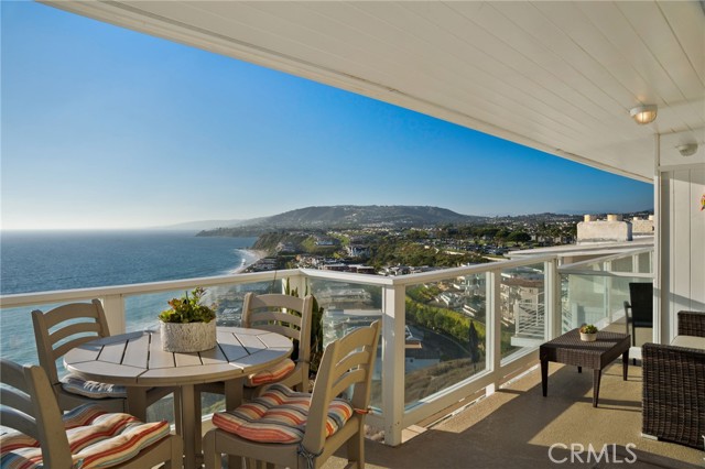 34365 Dana Strand Road, Dana Point CA: https://media.crmls.org/medias/c3e54b5a-8c62-4a24-a140-ec06d15b1831.jpg