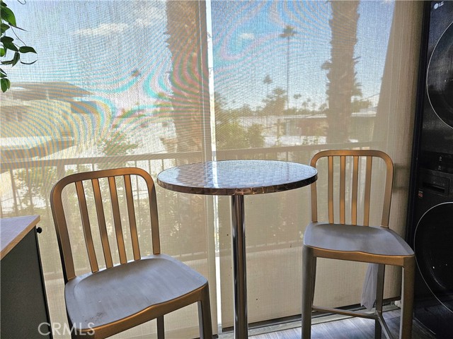 Detail Gallery Image 7 of 38 For 197 W via Lola #17,  Palm Springs,  CA 92262 - 2 Beds | 2 Baths