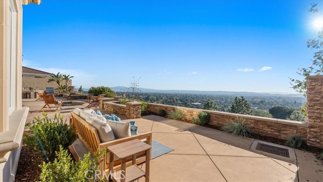 Detail Gallery Image 20 of 63 For 752 Valparaiso Dr, Claremont,  CA 91711 - 4 Beds | 3/2 Baths