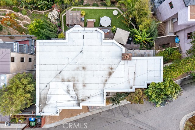 Detail Gallery Image 9 of 64 For 6438 Georgius Way, Los Angeles,  CA 90068 - 4 Beds | 4 Baths