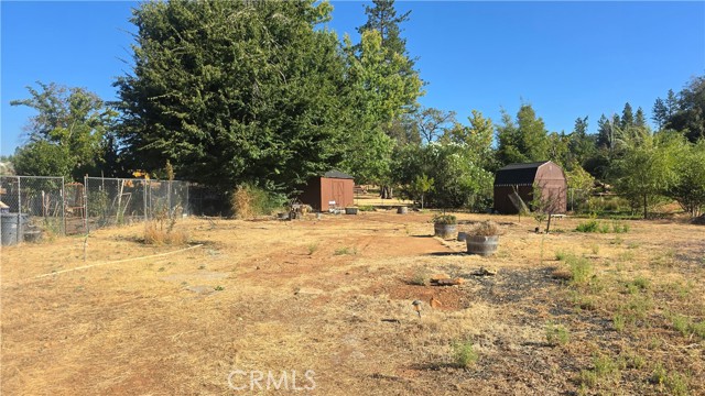 Detail Gallery Image 5 of 30 For 1833 Stark Ln, Paradise,  CA 95969 - – Beds | – Baths