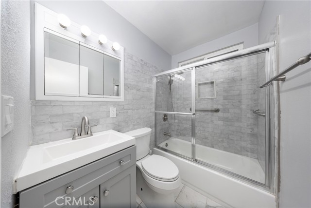 Detail Gallery Image 7 of 22 For 217 Beverly, Banning,  CA 92220 - 2 Beds | 1 Baths