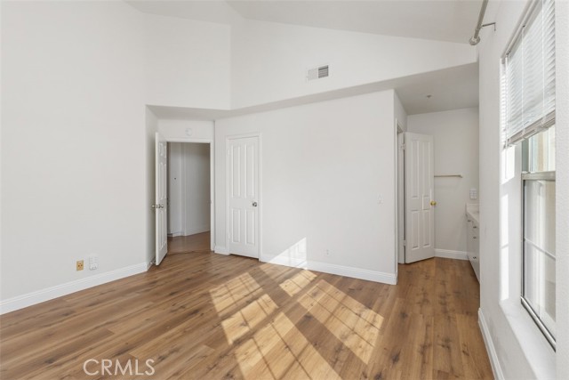 Detail Gallery Image 14 of 45 For 10 Bettoni Aisle, Irvine,  CA 92606 - 3 Beds | 2/1 Baths