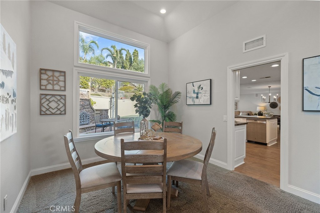 MLS #OC25228132 image #6