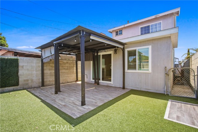 14906 Grevillea Avenue, Lawndale CA: https://media.crmls.org/medias/c3ea3354-63f4-42fb-a94d-6e6e24f2d8df.jpg