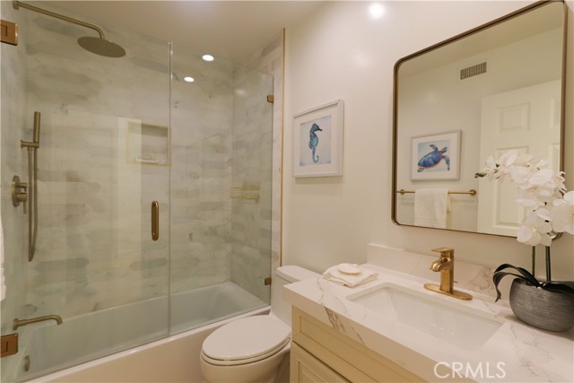 45 Corsica Drive, Newport Beach CA: https://media.crmls.org/medias/c3ea5a2c-f5e8-4dba-851f-04c6a59cc9fd.jpg