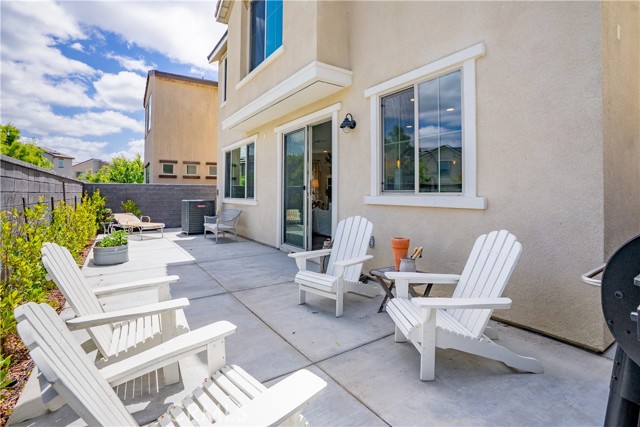 Detail Gallery Image 2 of 75 For 962 Longhorn Way, Rancho Mission Viejo,  CA 92694 - 3 Beds | 2/1 Baths