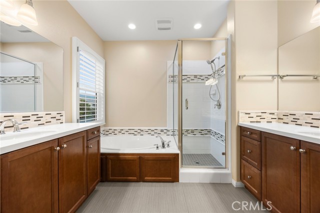 Detail Gallery Image 10 of 21 For 2952 E Walking Beam Pl, Brea,  CA 92821 - 3 Beds | 2/1 Baths