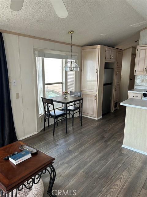 Detail Gallery Image 5 of 12 For 630 S Maple St #49,  Montebello,  CA 90640 - 1 Beds | 1 Baths
