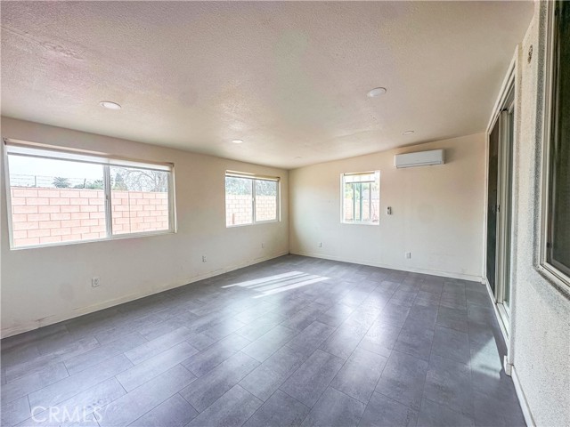 Detail Gallery Image 7 of 21 For 10993 Bel Air, Ontario,  CA 91762 - 3 Beds | 2 Baths