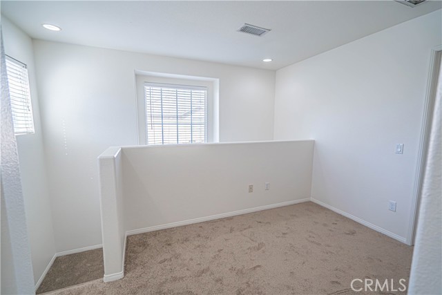 Detail Gallery Image 8 of 32 For 24502 Montevista Cir, Valencia,  CA 91354 - 3 Beds | 2/1 Baths