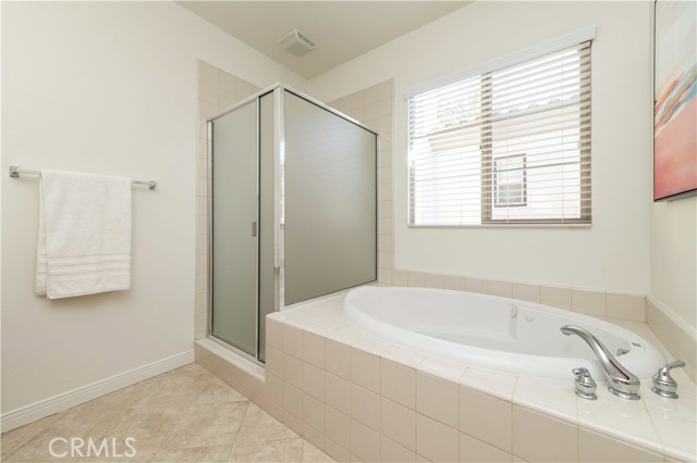 Detail Gallery Image 14 of 21 For 70 Great Lawn, Irvine,  CA 92620 - 4 Beds | 3 Baths