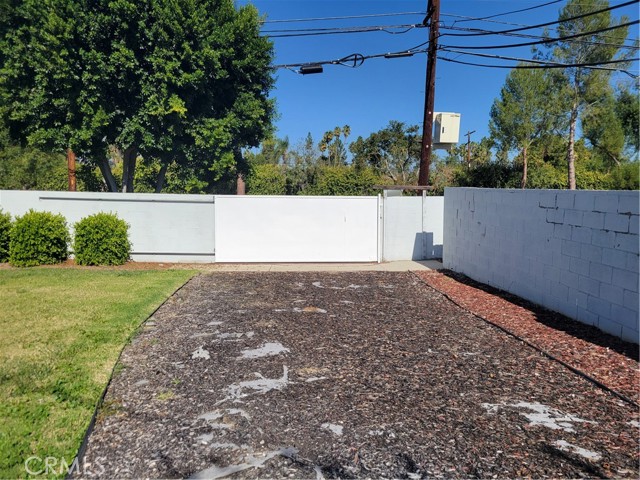 Detail Gallery Image 49 of 51 For 6292 Lubao, Woodland Hills,  CA 91367 - 4 Beds | 3/1 Baths