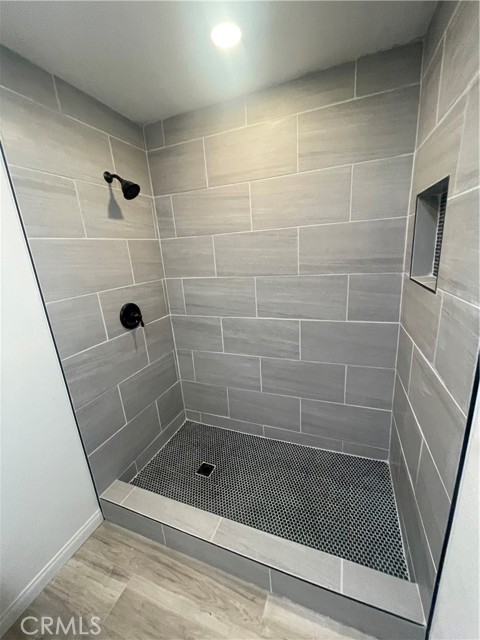 Detail Gallery Image 8 of 15 For 310 E 81st, Los Angeles,  CA 90003 - 1 Beds | 1 Baths