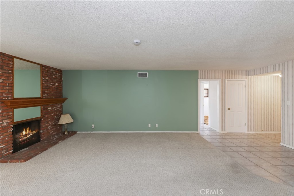 MLS #IV25235391 image #9