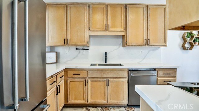 5739 E Stillwater Avenue, Orange CA: https://media.crmls.org/medias/c3f0c8f7-0839-405a-a9c1-1d815218a51f.jpg