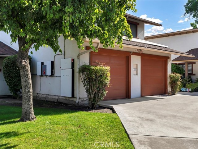 Detail Gallery Image 3 of 40 For 5311 W Judy Ave, Visalia,  CA 93277 - 3 Beds | 2/1 Baths