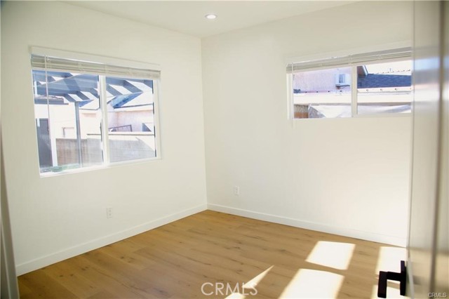 Detail Gallery Image 16 of 29 For 3637 Ashwood, Mar Vista,  CA 90066 - 3 Beds | 3 Baths