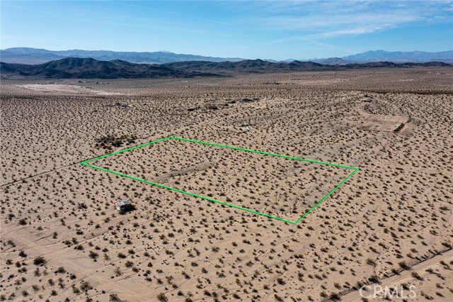 Detail Gallery Image 2 of 3 For 0 Kachina Dr, Twentynine Palms,  CA 92277 - – Beds | – Baths