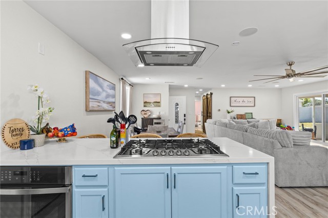 Detail Gallery Image 13 of 38 For 218 Foxbury, Pomona,  CA 91767 - 3 Beds | 2 Baths