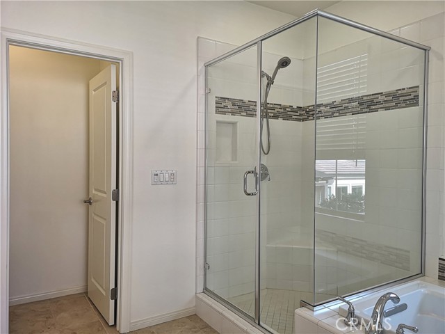 27 Larkfield, Irvine CA: https://media.crmls.org/medias/c3f396da-d983-4241-bc85-81d46bce170a.jpg