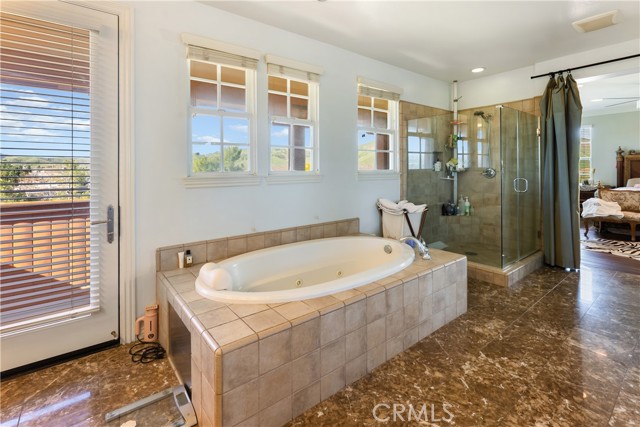 Detail Gallery Image 13 of 58 For 4591 Camino Del Sol, Calabasas,  CA 91302 - 4 Beds | 4 Baths