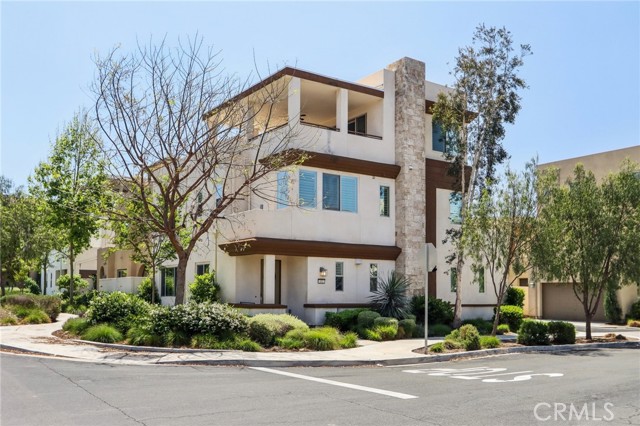 Detail Gallery Image 1 of 44 For 132 Interval, Irvine,  CA 92618 - 3 Beds | 2/2 Baths