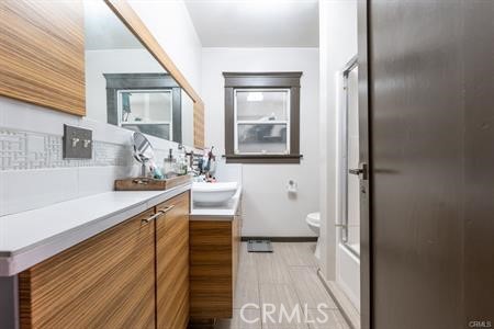 3025 Edgehill Drive, Los Angeles CA: https://media.crmls.org/medias/c3f4ddff-49f7-4b85-83d1-144e555569b7.jpg