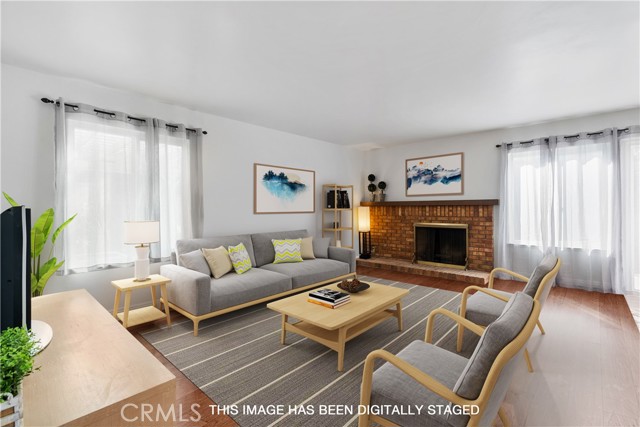 Family room - Digitally staged