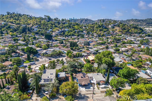 Detail Gallery Image 31 of 34 For 2042 Rome, Los Angeles,  CA 90065 - 3 Beds | 2/1 Baths