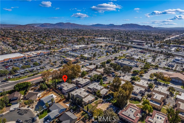 Detail Gallery Image 20 of 22 For 12176 Carnation Ln #B,  Moreno Valley,  CA 92557 - 2 Beds | 1/1 Baths