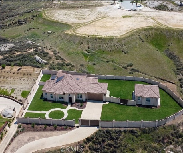 Detail Gallery Image 9 of 9 For 338 Eternal Way, Riverside,  CA 92506 - – Beds | – Baths