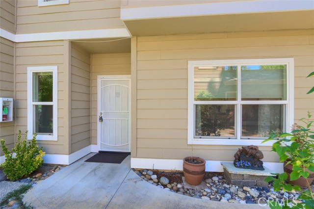 Detail Gallery Image 7 of 57 For 40507 Road 222 #102,  Bass Lake,  CA 93604 - 3 Beds | 2/1 Baths