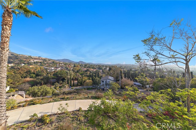 Detail Gallery Image 36 of 49 For 1522 Maxwell Ln, Vista,  CA 92084 - 3 Beds | 2/1 Baths