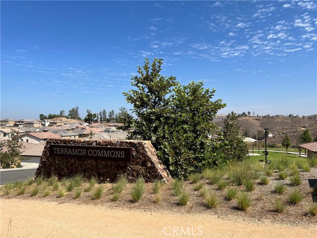 Detail Gallery Image 31 of 34 For 24848 Rockston, Corona,  CA 92883 - 4 Beds | 3 Baths