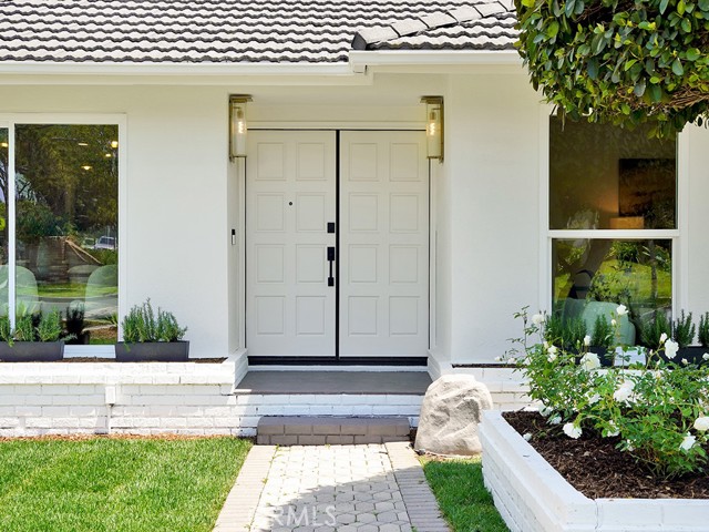3212 Sunnywood Drive, Fullerton CA: https://media.crmls.org/medias/c3f95e0e-d17d-416b-aaac-735f9166141c.jpg