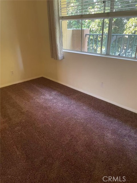 402 Marinella Aisle, Irvine CA: https://media.crmls.org/medias/c3f98e74-a333-4683-b66a-f417154af6eb.jpg