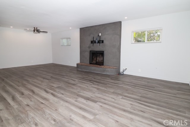 13917 Truro Avenue, Hawthorne CA: https://media.crmls.org/medias/c3fbf252-8d3a-4478-b76e-93615509103e.jpg