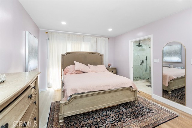 Detail Gallery Image 21 of 56 For 6608 Saint Clair Ave, North Hollywood,  CA 91606 - 4 Beds | 3 Baths