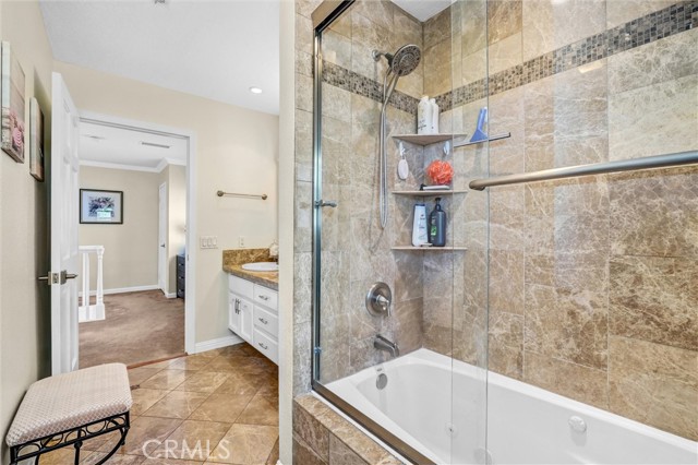 Detail Gallery Image 29 of 51 For 24541 Gardenstone Lane, West Hills,  CA 91307 - 3 Beds | 3 Baths