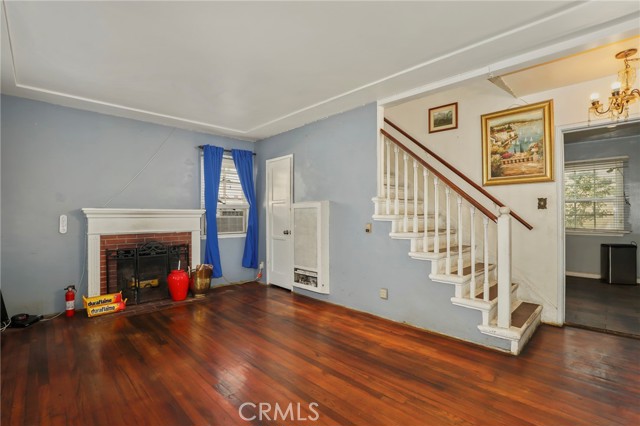 Detail Gallery Image 8 of 25 For 527 E Maple, Glendale,  CA 91205 - 2 Beds | 1 Baths