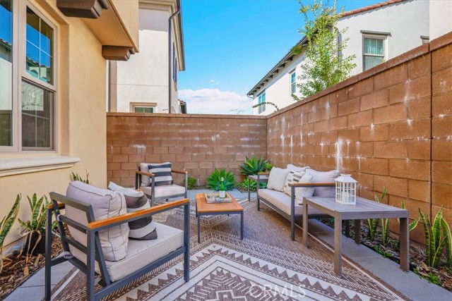 Detail Gallery Image 22 of 57 For 114 Bouquet, Irvine,  CA 92618 - 4 Beds | 2/1 Baths