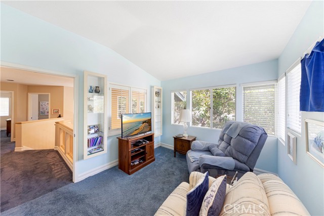 61 Stoney Pointe, Laguna Niguel CA: https://media.crmls.org/medias/c3ffa29b-3f91-493f-9d71-8e75a44e314e.jpg