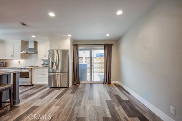Detail Gallery Image 13 of 48 For 2311 via Pacifica, Corona,  CA 92882 - 4 Beds | 3 Baths