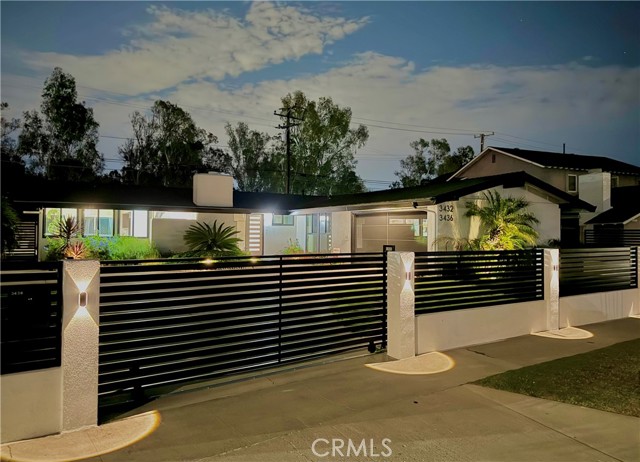 Detail Gallery Image 2 of 70 For 3432 Yellowtail Dr, Los Alamitos,  CA 90720 - 5 Beds | 4 Baths