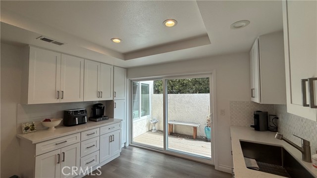 Detail Gallery Image 5 of 35 For 22975 via Cruz, Laguna Niguel,  CA 92677 - 2 Beds | 2 Baths